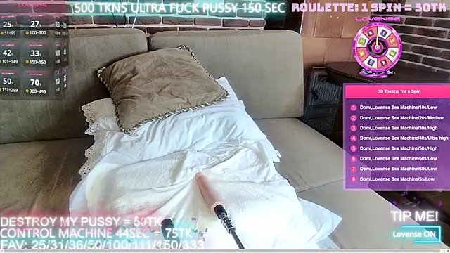 Snapshot of HotBaby666 chatting on October 12, 2025, 8:41 pm HotBaby666 online show from October 12, 2025, 8:41 pm