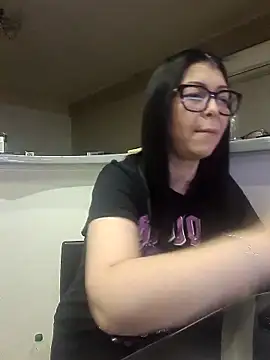 Milf Abigail online show from December 22, 2025, 11:57 pm