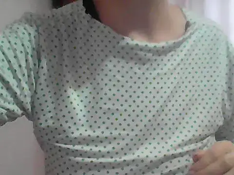 Snapshot of AnaXBerry chatting on February 1, 2026, 7:07 am AnaXBerry online show from February 1, 2026, 7:07 am