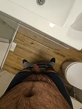 polla calientes47 online show from October 8, 2025, 8:23 am