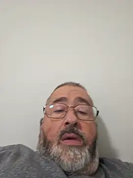 polla calientes47 online show from November 25, 2025, 10:43 pm