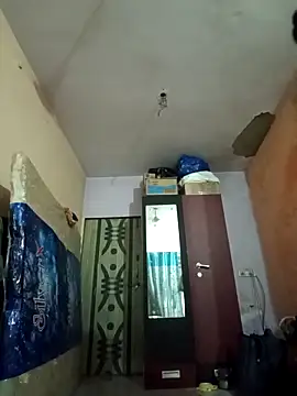 rockymumbai online show from April 8, 2026, 1:11 pm