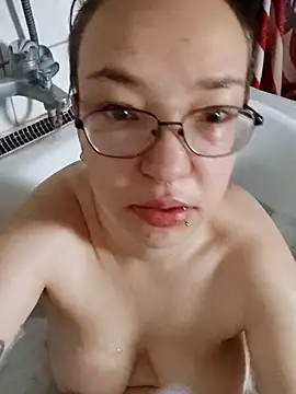 Snapshot of Isabella_Geney chatting on November 10, 2025, 12:37 pm Isabella Geney online show from November 10, 2025, 12:37 pm