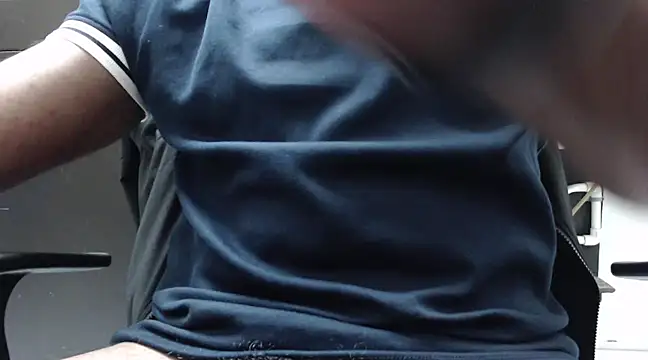 Snapshot of thkbigbrnmeat4f chatting on March 5, 2025, 5:08 pm thkbigbrnmeat4f online show from March 5, 2025, 5:08 pm