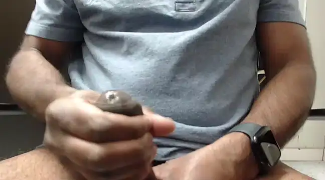 Snapshot of thkbigbrnmeat4f chatting on March 14, 2025, 7:23 pm thkbigbrnmeat4f online show from March 14, 2025, 7:23 pm