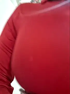 gatadeojosclaros online show from March 25, 2026, 4:40 am