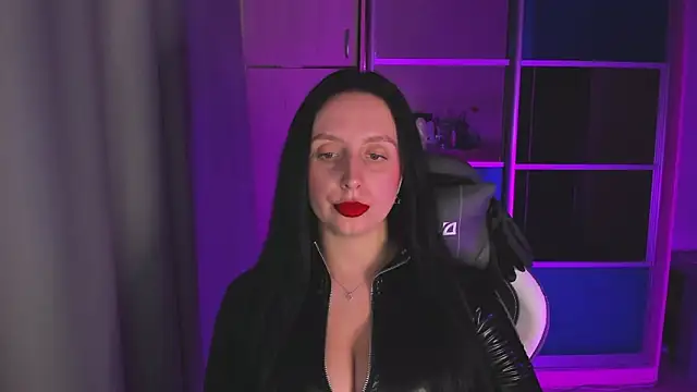 Christy Calypso online show from April 15, 2026, 3:52 pm