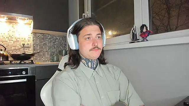 Snapshot of _torfin_ chatting on February 8, 2025, 8:10 pm torfin online show from February 8, 2025, 8:10 pm