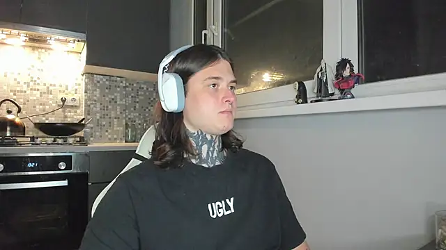 Snapshot of _torfin_ chatting on February 20, 2025, 8:58 pm torfin online show from February 20, 2025, 8:58 pm