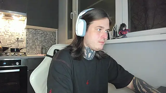 Snapshot of _torfin_ chatting on March 6, 2025, 3:02 am torfin online show from March 6, 2025, 3:02 am