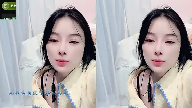 AKiKi711 online show from October 12, 2025, 5:06 am