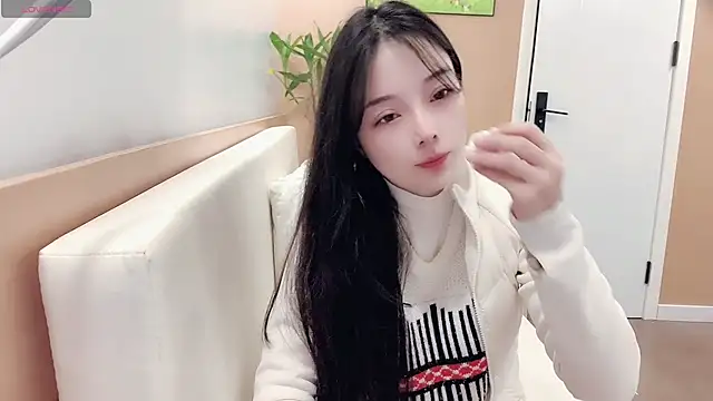 AKiKi711 online show from February 15, 2026, 2:58 pm