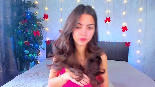 Milana Crystal  online show from December 5, 2025, 8:12 am