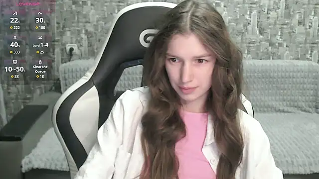 MissMiaCutie online show from September 29, 2025, 12:21 pm