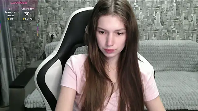 MissMiaCutie online show from October 12, 2025, 12:59 pm