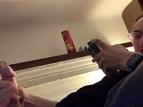 Snapshot of Hebrewhammers42 chatting on December 10, 2024, 8:38 pm Hebrewhammers42 online show from December 10, 2024, 8:38 pm