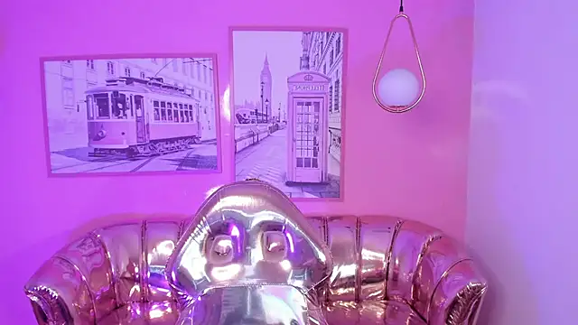 carlie mayer v online show from January 23, 2025, 1:56 pm