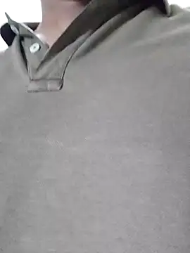 Snapshot of Vickyy_001 chatting on November 7, 2025, 4:29 pm Vickyy 001 online show from November 7, 2025, 4:29 pm