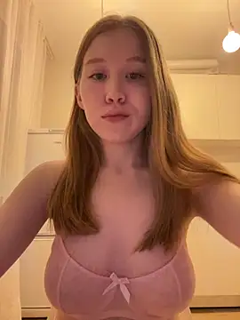 Eva Weyne online show from February 10, 2026, 9:41 pm