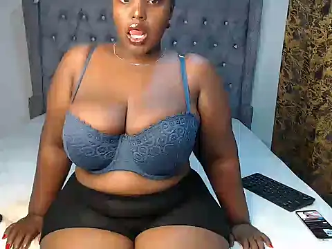 chococreamie online show from March 14, 2025, 4:09 pm