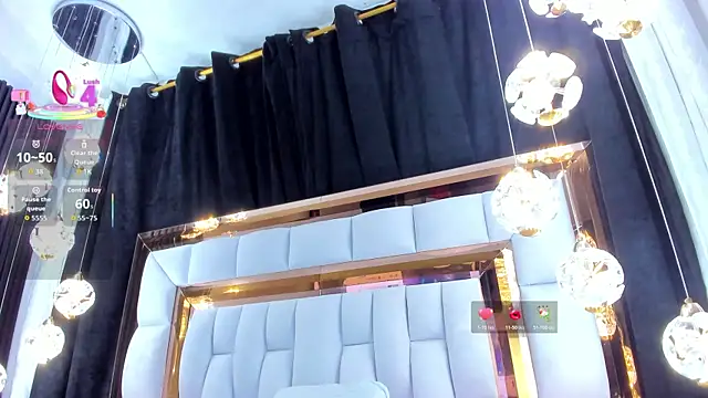 Snapshot of SarayRoyse chatting on November 15, 2025, 7:32 pm SarayRoyse online show from November 15, 2025, 7:32 pm