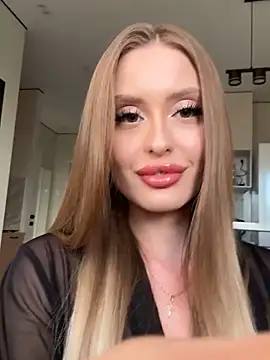 Sweet  Milly online show from September 25, 2025, 1:59 pm