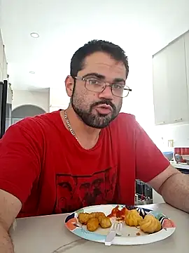 Zander823 online show from February 22, 2026, 6:17 pm