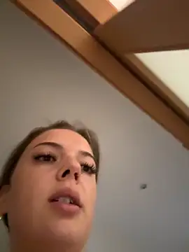 LexyGold online show from October 31, 2025, 3:57 pm