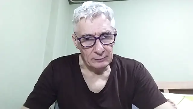 BIGUNCUTHARDCOCK online show from December 2, 2025, 11:15 am