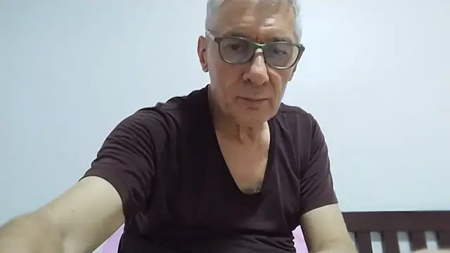 BIGUNCUTHARDCOCK online show from May 20, 2026, 3:29 pm