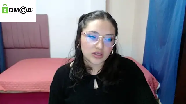 phoenixxxx777 online show from March 24, 2026, 3:06 pm