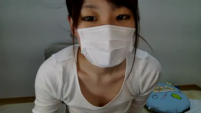 hi---chan- online show from February 15, 2025, 2:15 am