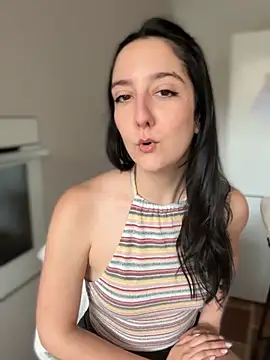  Juliette online show from March 28, 2026, 1:00 pm