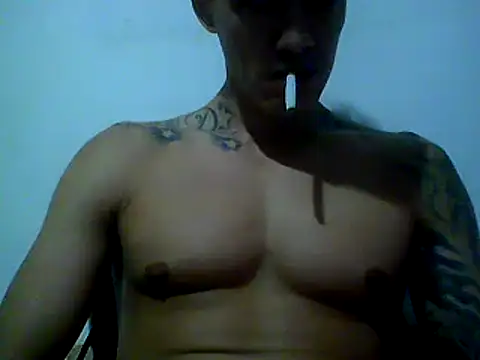 Skater29xx2 online show from January 15, 2025, 3:39 pm