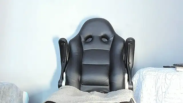 Snapshot of Dancelwashington chatting on October 25, 2025, 8:03 pm Dancelwashington online show from October 25, 2025, 8:03 pm