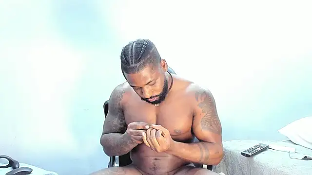 Snapshot of Dancelwashington chatting on October 31, 2025, 1:12 pm Dancelwashington online show from October 31, 2025, 1:12 pm