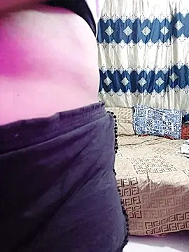 Snapshot of Adiba_2 chatting on October 27, 2025, 5:28 pm Adiba 2 online show from October 27, 2025, 5:28 pm