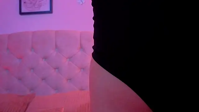 Snapshot of ChanellGV chatting on November 6, 2025, 8:54 pm ChanellGV online show from November 6, 2025, 8:54 pm