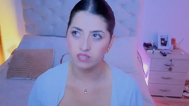 Snapshot of ChanellGV chatting on November 23, 2025, 9:36 pm ChanellGV online show from November 23, 2025, 9:36 pm