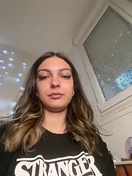 Snapshot of La_Nebulleuse-Nebulla chatting on May 26, 2026, 7:21 pm La Nebulleuse-Nebulla online show from May 26, 2026, 7:21 pm