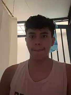 Angel esteban fx online show from January 5, 2026, 7:06 pm