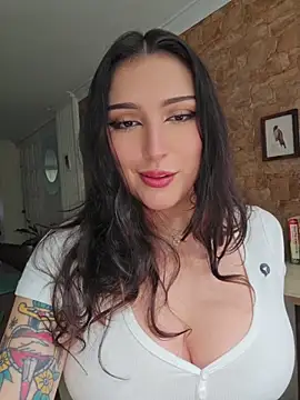 freya bella  online show from May 12, 2026, 4:59 pm