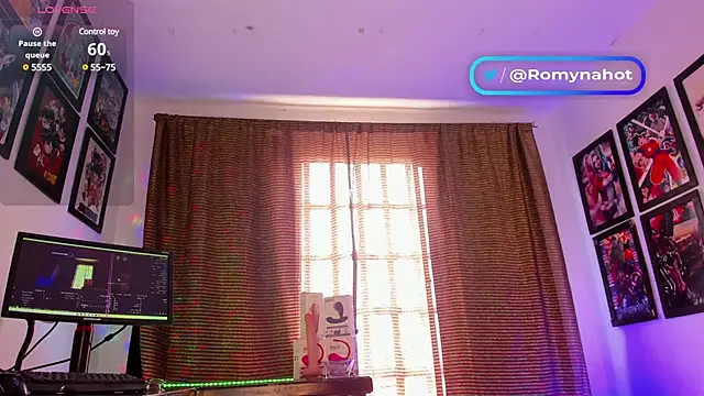 Snapshot of Romynahotx chatting on January 24, 2025, 6:14 pm Romynahotx online show from January 24, 2025, 6:14 pm