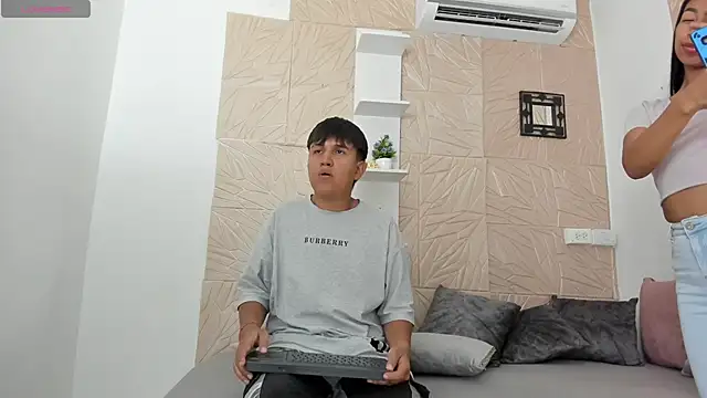 Snapshot of aron_alexa chatting on December 16, 2025, 8:58 pm aron alexa online show from December 16, 2025, 8:58 pm