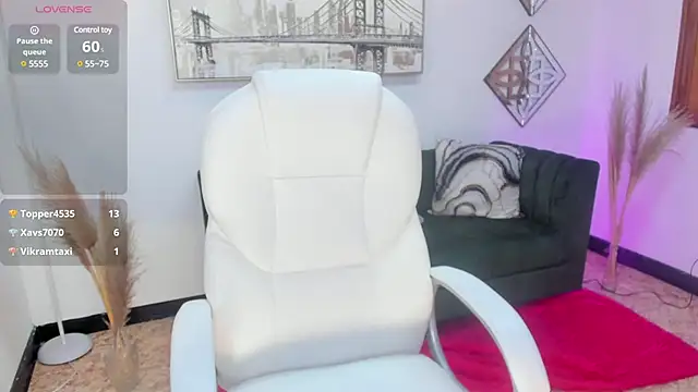 Snapshot of Aida_adams chatting on March 8, 2025, 8:14 pm Aida adams online show from March 8, 2025, 8:14 pm