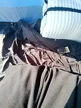 SexyErola27 online show from January 1, 2025, 10:43 am