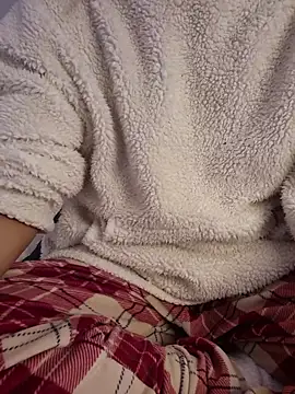 Snapshot of SexyErola27 chatting on March 27, 2026, 6:51 pm SexyErola27 online show from March 27, 2026, 6:51 pm