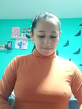 emilypoppy3 online show from December 20, 2024, 8:01 pm