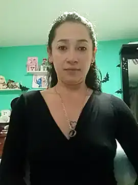 emilypoppy3 online show from March 17, 2025, 12:35 pm