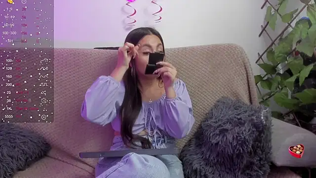 Murieel 69 online show from February 19, 2025, 9:25 pm